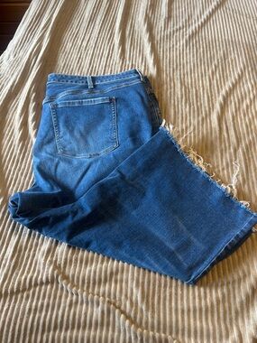 torrid Deep Blue Wide-Leg Jeans with Frayed Hem